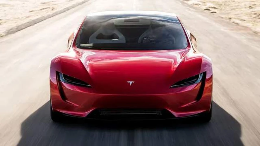 Roadster другого покоління: ключові цифри та орієнтири серпневої презентації