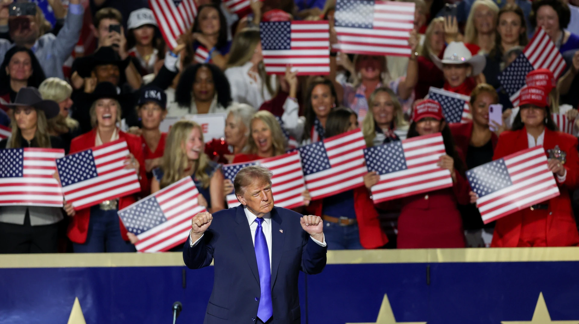 Дональд Трамп виступає на з'їзді Республіканської партії в Далласі, штат Техас