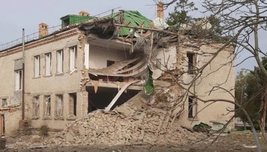 10 жовтня у Дмитрівці на Миколаївщині з РСЗВ пошкоджено школу, будинок і магазин